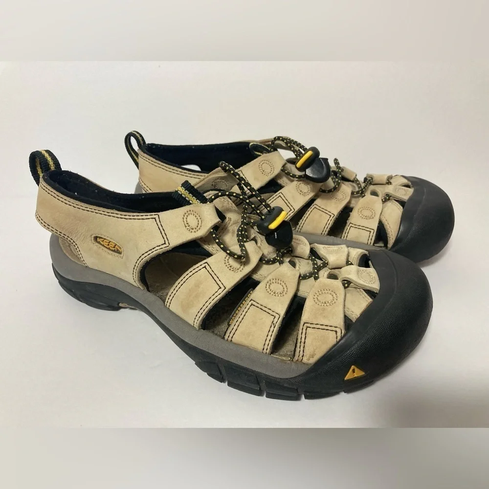 Keen anti odor anatomic footbed sandals tan black 7.5